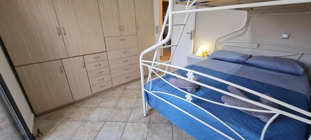 'The Seagull' Traditional Cottage Néa Mákri エクステリア 写真