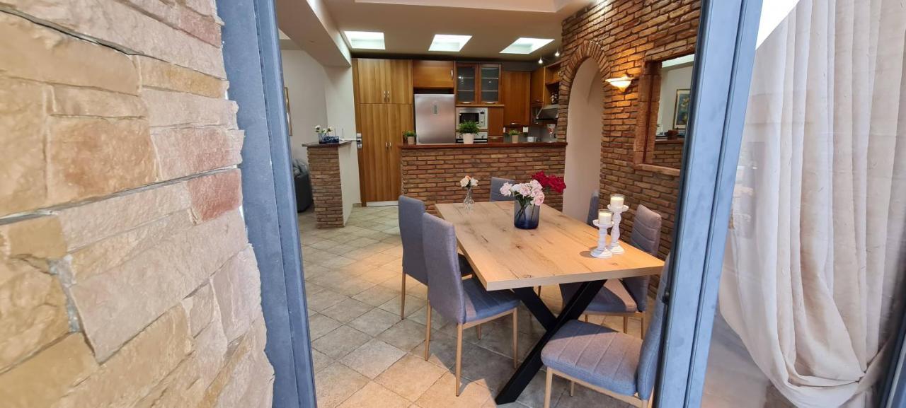 'The Seagull' Traditional Cottage Néa Mákri エクステリア 写真
